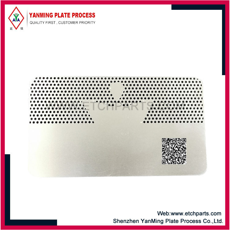Зашто металне визит карте постају све популарније међу професионалцима?